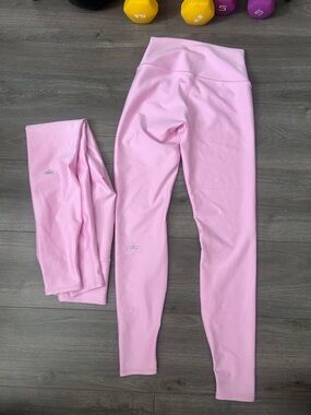 Women’s Alo Leggings